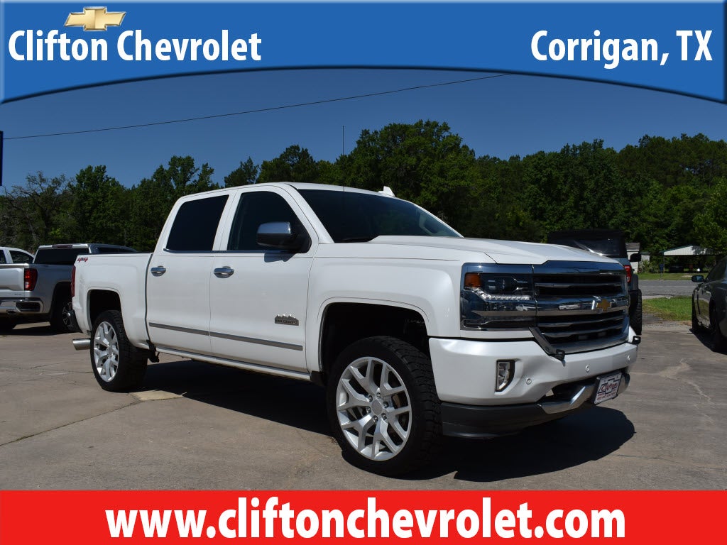 2017 Chevrolet Silverado 1500 High Country in Iridescent Pearl Tricoat — front three-quarter view